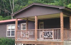 Chestnut Mountain Cabin Front Porch